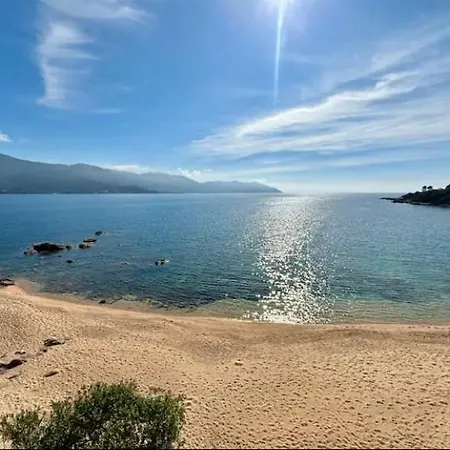 Διαμέρισμα Pieds Dans L'eau, Sur